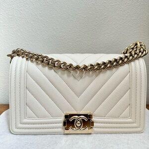 SOLD Chanel Medium Boy Chevron Caviar in white